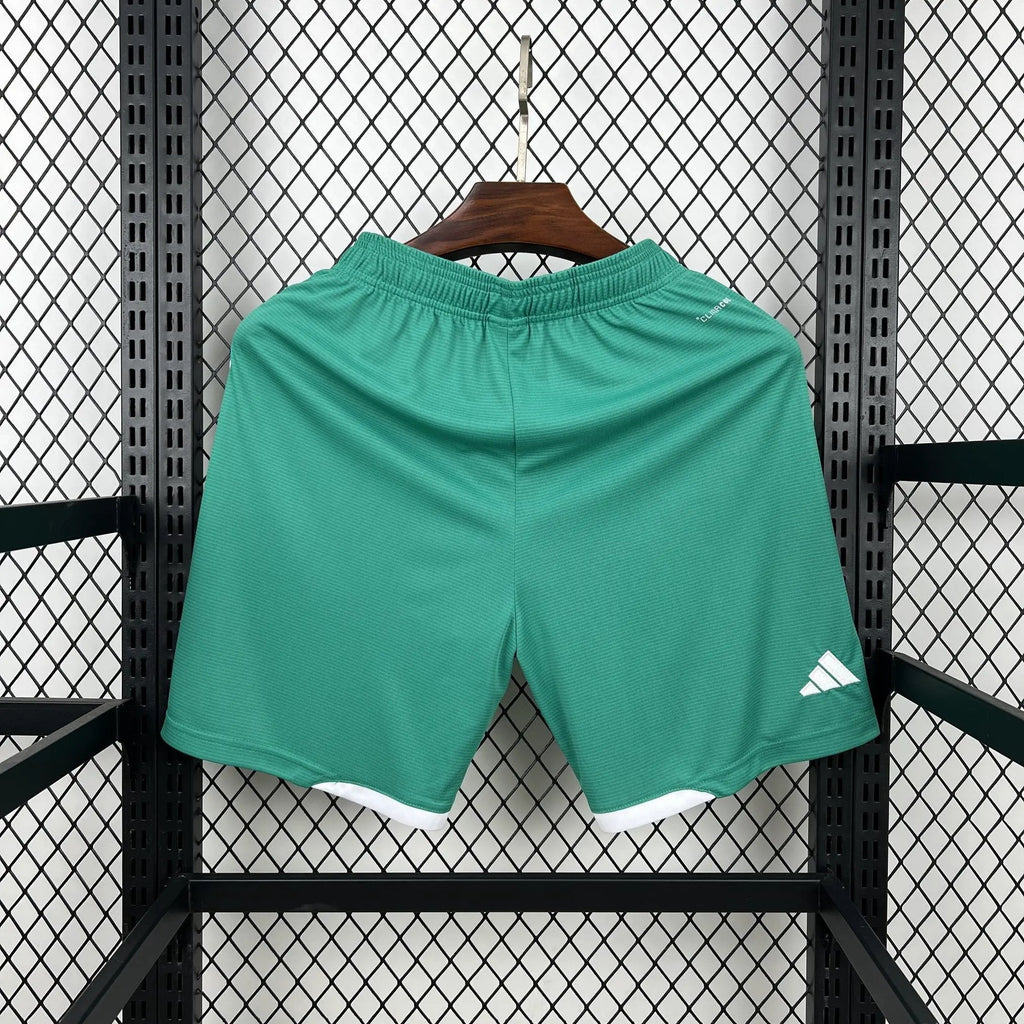 BOOTS SUPPLY Northern Ireland 2026 Home Shorts - Jerseys