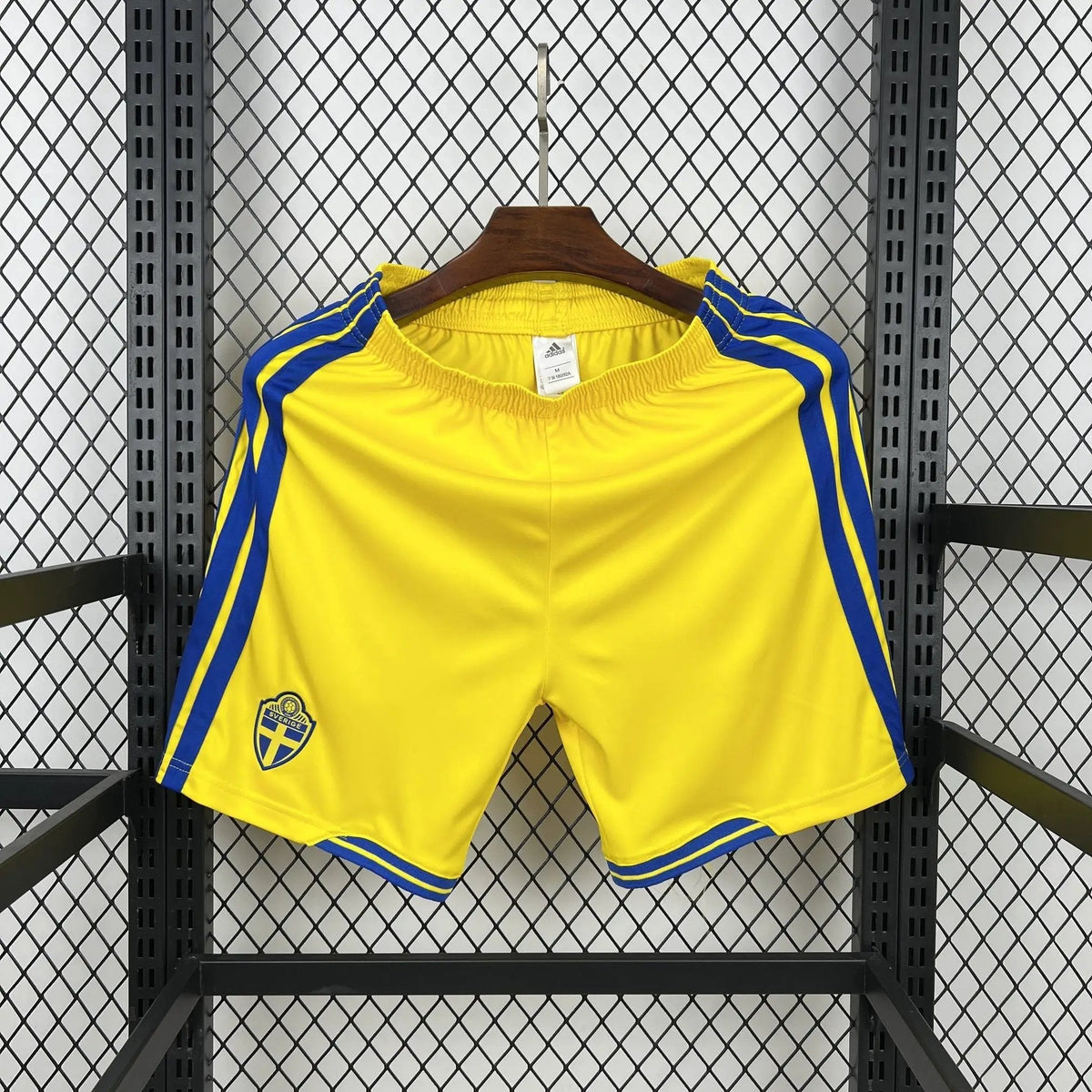 BOOTS SUPPLY Sweden 2026 Away Shorts - Short